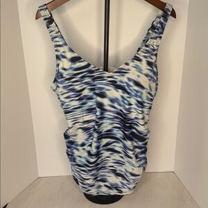 Blue Patterned Croft & Barrow Women's Swim Top